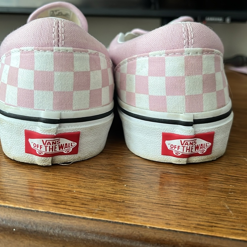 Size 6 - Picture 3 of 3